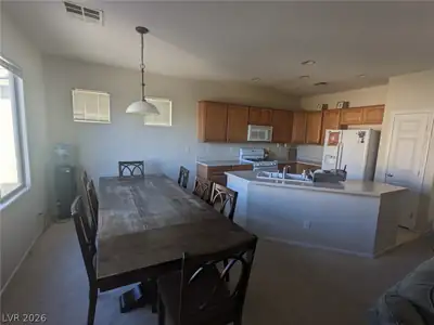 6430 Hamilton Grove Avenue, Las Vegas, NV 89122 Dining Area