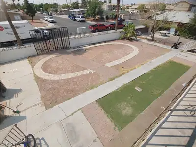 5240 Pebble Beach Boulevard D Yard
