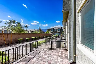 6811 Dark Gunmetal Court, North Las Vegas, NV 89086 Patio