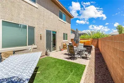 10523 Laurel Mountain Lane Patio