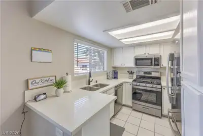 2975 Bluegrass Lane 1423, Henderson