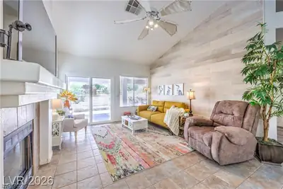 5125 Portraits Place, Las Vegas, NV 89149 Living Room
