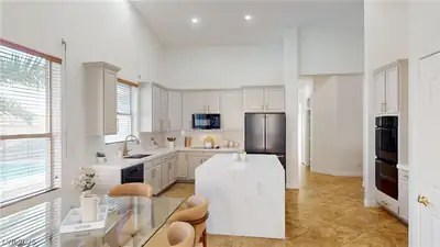 948 Sugar Springs Drive, Las Vegas, NV 89110 Kitchen