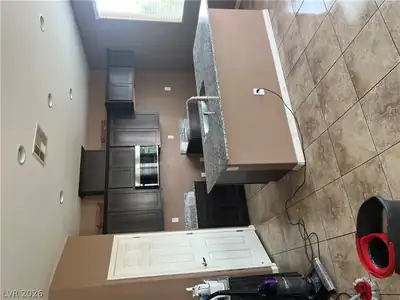 5725 Alitak Bay Street, North Las Vegas, NV 89081 Kitchen