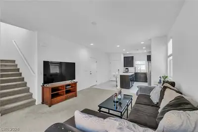 94 Golden Aria Avenue, Henderson, NV 89011 Living Room
