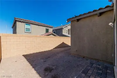 94 Golden Aria Avenue, Henderson, NV 89011 Yard