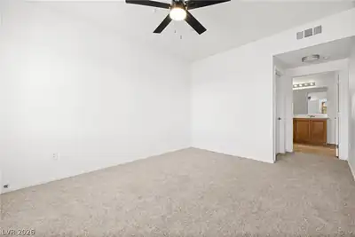 50 Aura De Blanco Street 4201 Bedroom