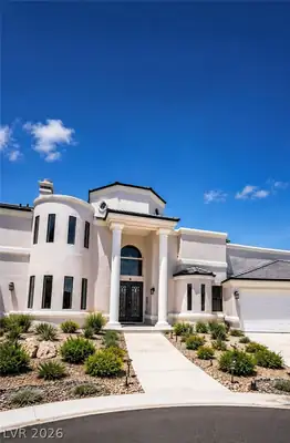 8124 tiara Cove Las Vegas, NV 89128