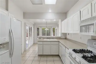 9917 Woodhouse Drive, Las Vegas, NV 89134 Kitchen