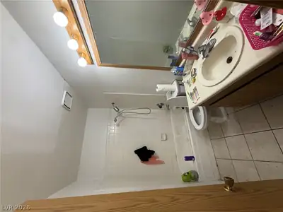 3585 Arville Street 401A, Las Vegas, NV 89103 Bathroom