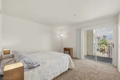 3550 Bay Sands Drive 3060 Bedroom