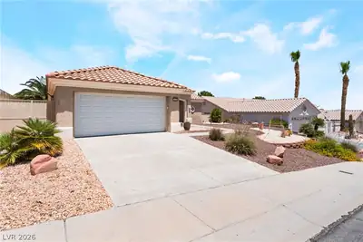 10424 Marymont Place, Las Vegas, NV 89134 Front of Structure