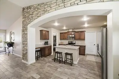 6711 Greenbriar Court, Pahrump, NV 89061 Kitchen