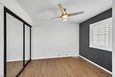 692 Tam O Shanter, Las Vegas, NV 89109 Bedroom