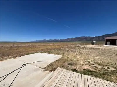 910 North Sawblade Circle Patio
