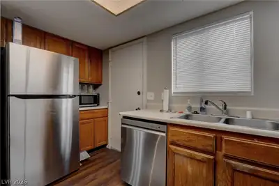 573 Sellers Place, Henderson, NV 89011 Kitchen