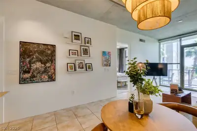 353 Bonneville Avenue 343 Dining Area