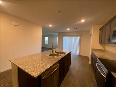 6882 Magenta Moon Street, North Las Vegas, NV 89086 Kitchen