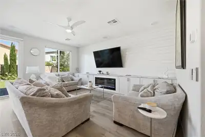 432 Borgato Court, Las Vegas, NV 89145 Living Room