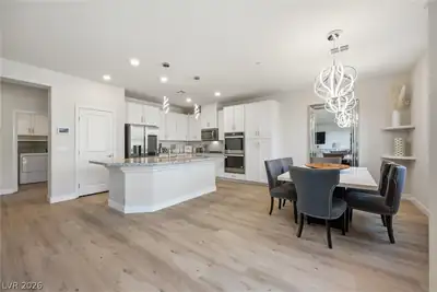 432 Borgato Court, Las Vegas, NV 89145 Kitchen