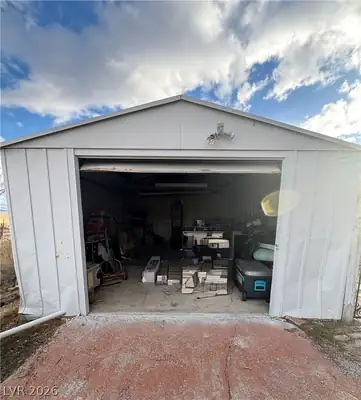 95 Eureka Street, Other, NV 89311 Garage
