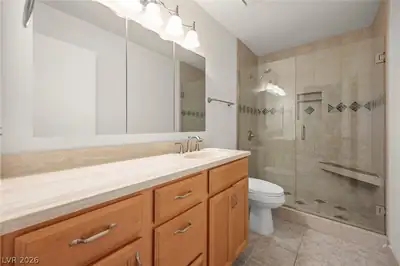 2076 Mesquite Lane 102 Primary Bathroom