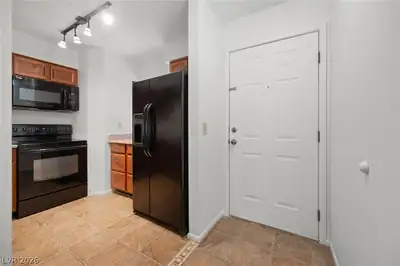 2076 Mesquite Lane 102 Kitchen