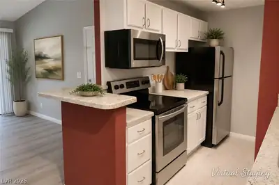 5211 Lindell Road 208 Kitchen