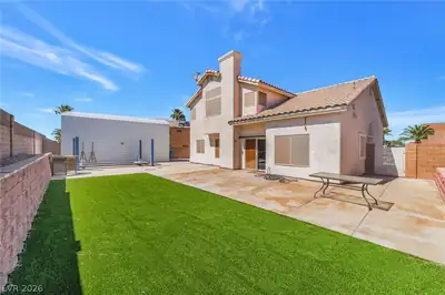 104 Appian Way, Henderson, NV 89002 Yard