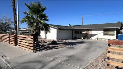 1528 Saylor Way, Las Vegas