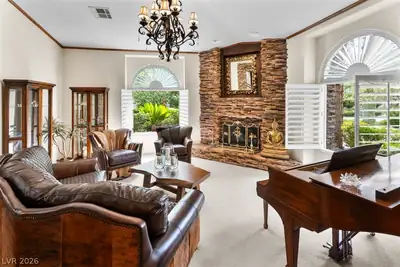 1794 Amarone Way, Henderson, NV 89012 Living Room