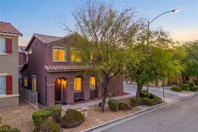 9838 Hanover Grove Avenue Las Vegas, NV 89148