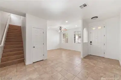 9838 Hanover Grove Avenue, Las Vegas, NV 89148 Entry