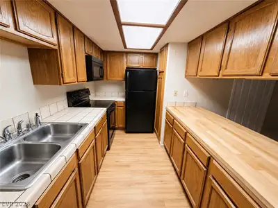 4211 Sanderling Circle 286 Kitchen