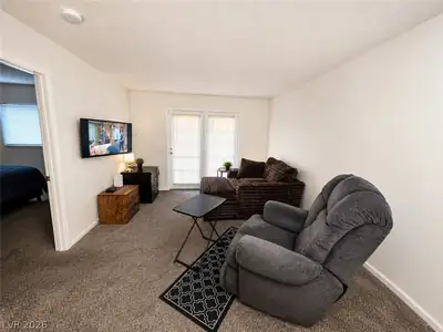 4211 Sanderling Circle 285 Living Room
