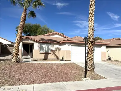 4916 River Splash Avenue, Las Vegas
