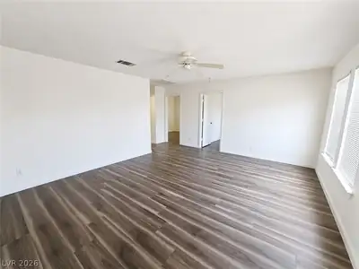 940 Cedarcliff Avenue Bedroom