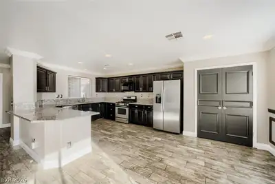 1620 Blooming Rose Street, Las Vegas, NV 89144 Kitchen