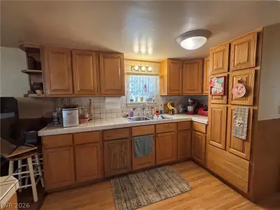3487 North 151st Street Kitchen