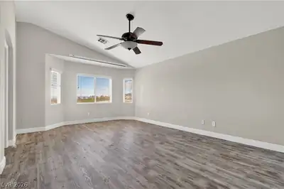 2077 Alki Beach Avenue, Laughlin, NV 89029 Primary Bedroom
