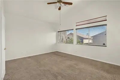 8521 Gold Flash Avenue Primary Bedroom