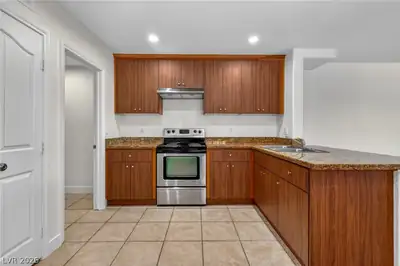 3021 Aloha Avenue Kitchen