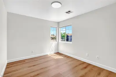 3021 Aloha Avenue Bedroom