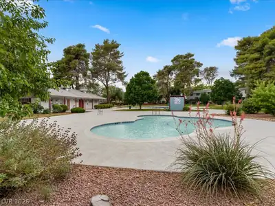 310 Greenbriar Townhouse Way, Las Vegas, NV 89121 Community