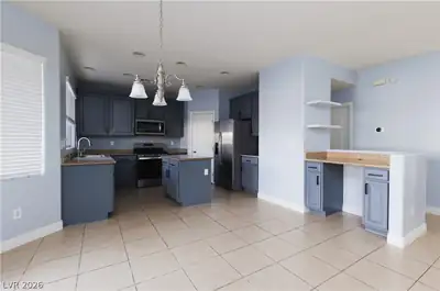 5124 Teal Petals Street, North Las Vegas, NV 89081 Kitchen