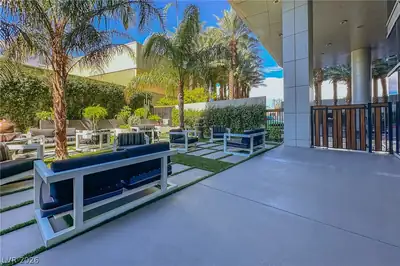 4471 Dean Martin Drive 604 Patio