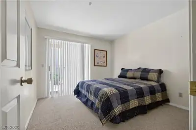 3550 Bay Sands Drive 1027 Bedroom