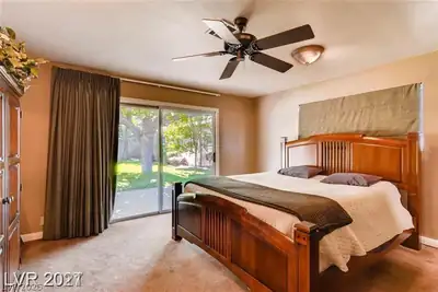 121 East Mulberry Drive Bedroom