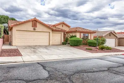 1647 Silver Slipper Avenue, Henderson, NV 89002 