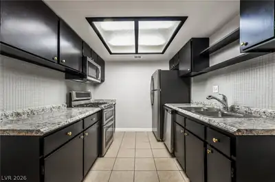 5264 Child Court 90 Kitchen